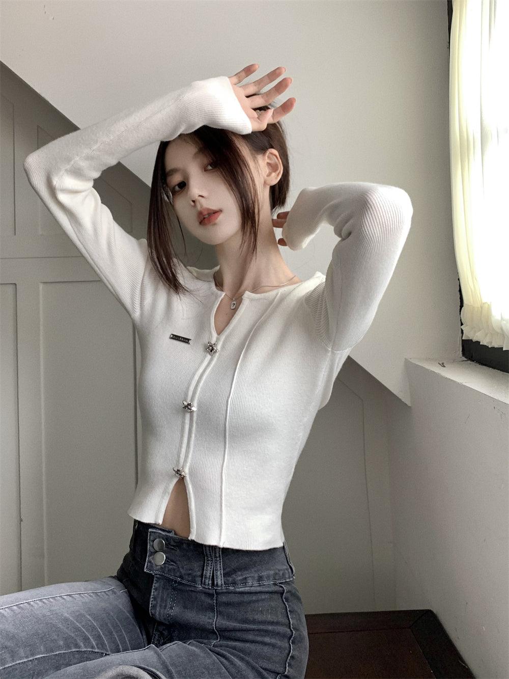 Sweet Sexy Black V-neck Base Knitwear Female Spring & Fall Slim Fit Inner Wear Slim Looking Unique Chic Cropped Small Top - So Real Fashion