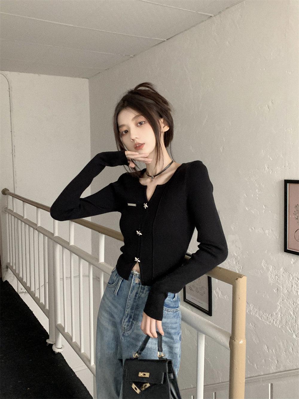 Sweet Sexy Black V-neck Base Knitwear Female Spring & Fall Slim Fit Inner Wear Slim Looking Unique Chic Cropped Small Top - So Real Fashion