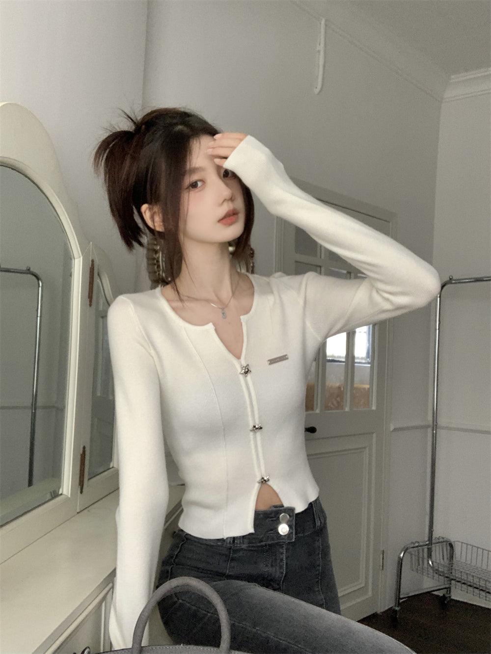 Sweet Sexy Black V-neck Base Knitwear Female Spring & Fall Slim Fit Inner Wear Slim Looking Unique Chic Cropped Small Top - So Real Fashion