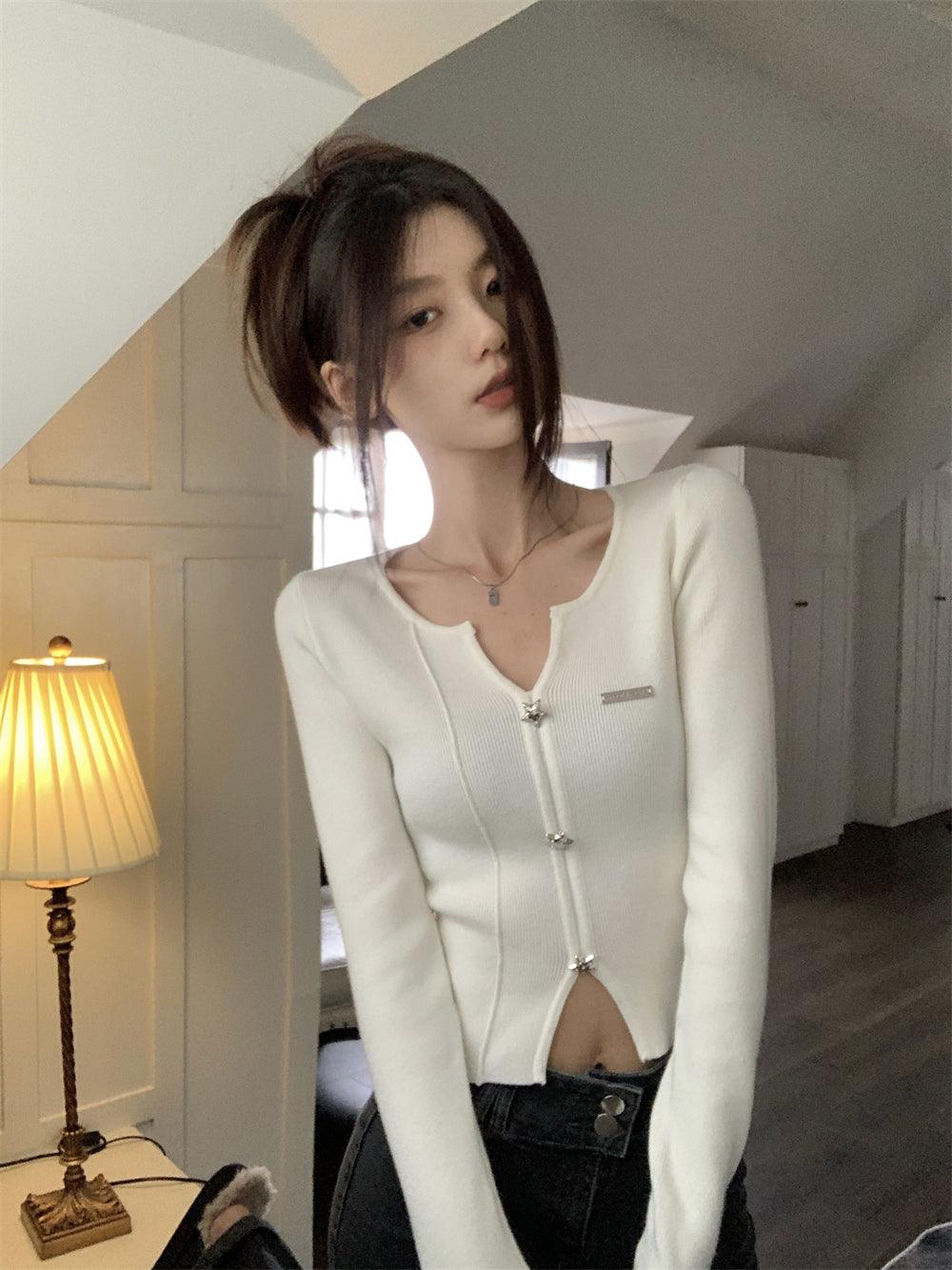 Sweet Sexy Black V-neck Base Knitwear Female Spring & Fall Slim Fit Inner Wear Slim Looking Unique Chic Cropped Small Top - So Real Fashion