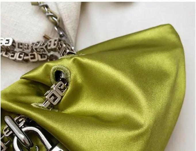 Traditional Silk Folds Chain Travel Pouch Classic Chinese Embroidery Jewelry Bag Organizer Women Messenger Bag - So Real Fashion