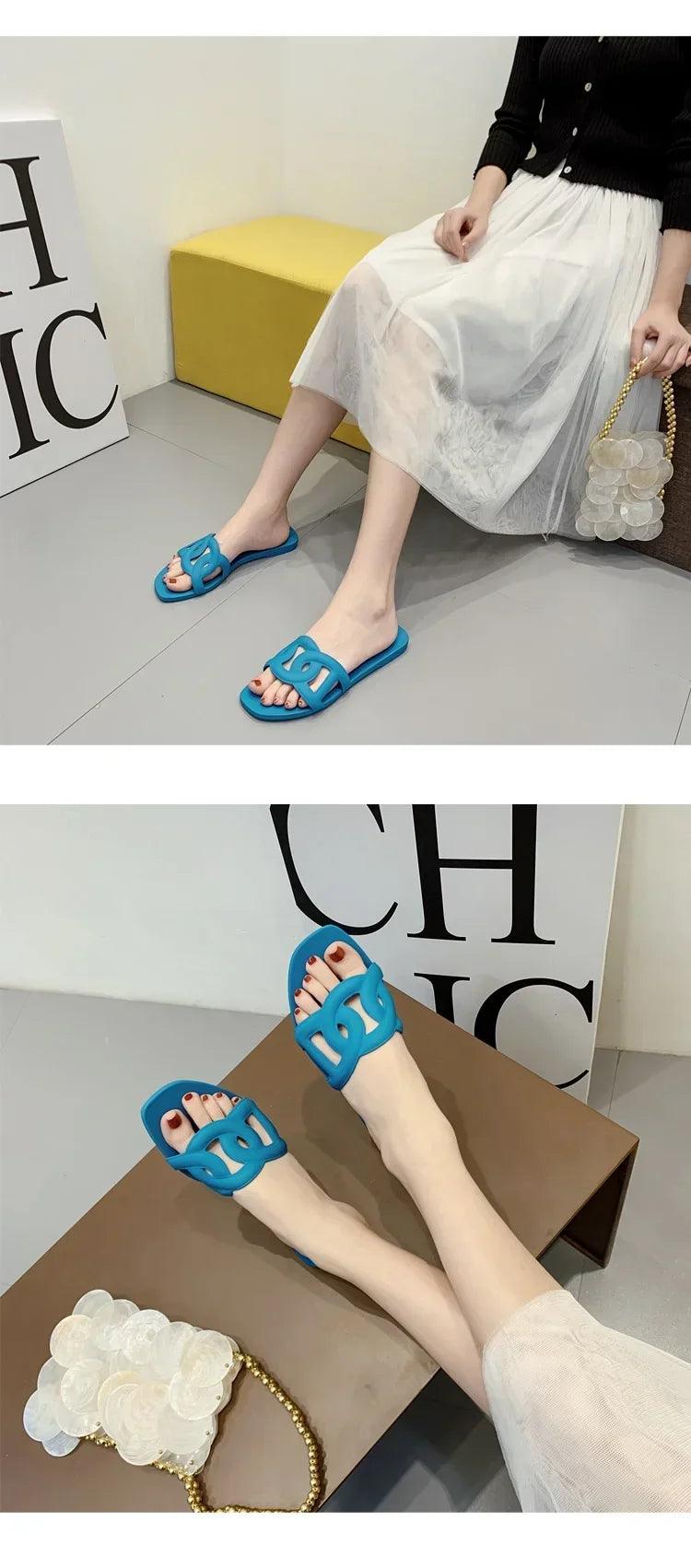 2025 New Women's Slippers Pig Nose Flat Jelly Slippers Women Open Toe One-Word Drag Net Infrared Wear Beach Sandals - So Real Fashion