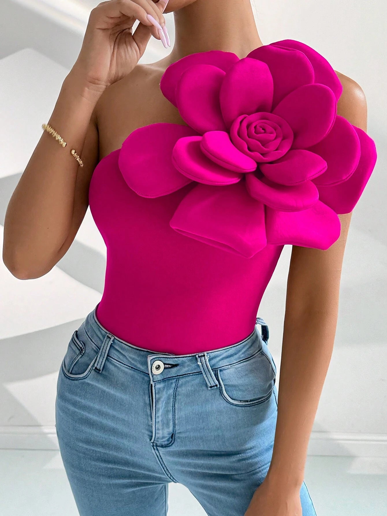 Raffinéa Floral 3D Elegant OneShoulder Summer Blouse - So Real Fashion