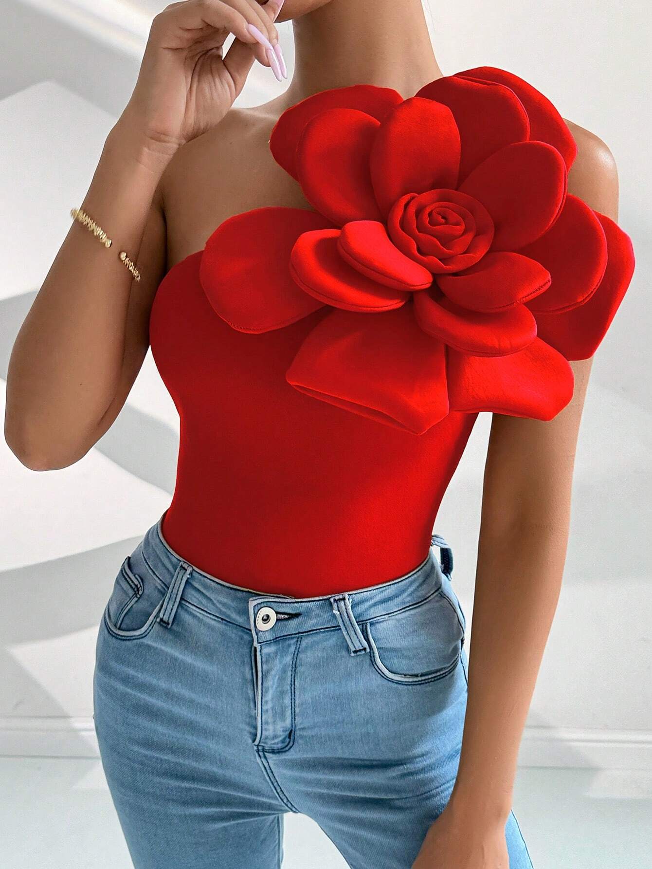 Raffinéa Floral 3D Elegant OneShoulder Summer Blouse - So Real Fashion