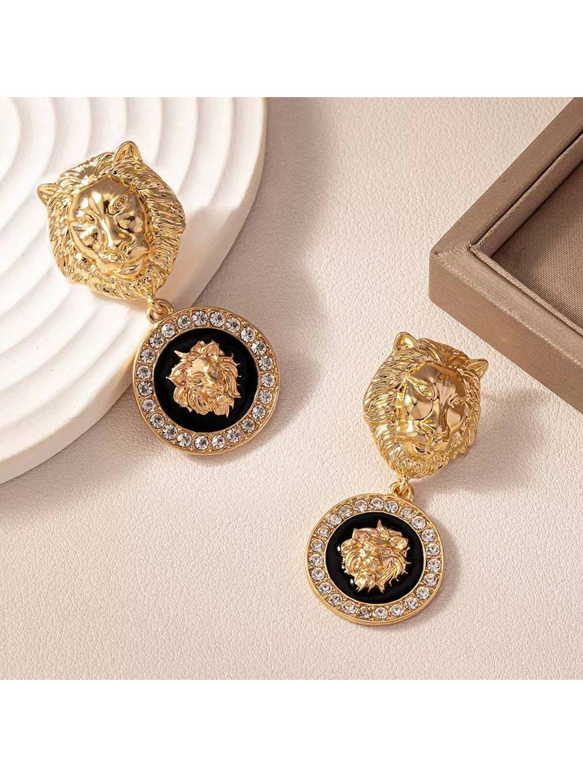 Vintage Lion Head Stud Earrings Bold Unique Style - So Real Fashion